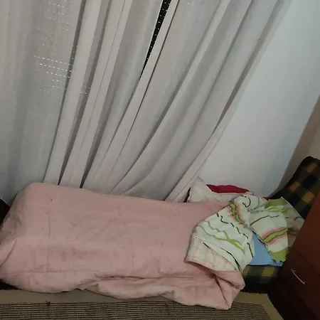 Spacious House In With Garden & Terrace Prázdninový dům Encarnacao